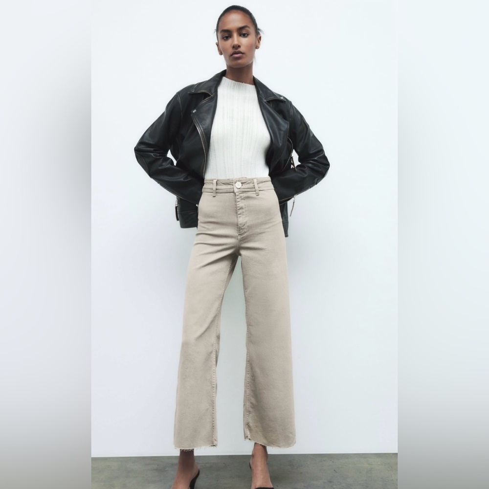 Zara High Rise Khaki Jeans